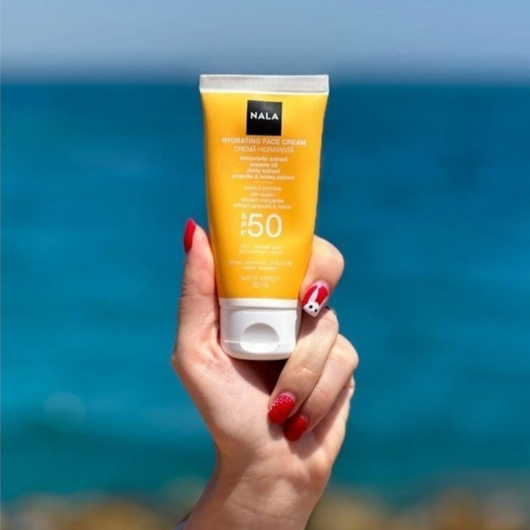 Crema Facial Hidratante SPF 50 - Piel Normal - Extracto de Siempreviva y Margarita